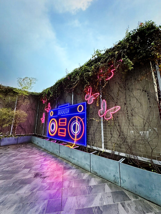 Light Up Your Feed at The Symphony Walk East