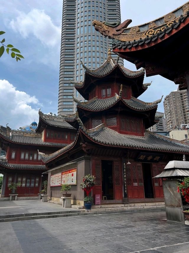 Guiyang City Walks Hit Different in the Best Way