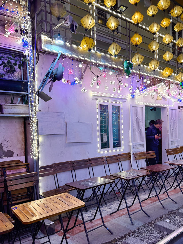 ปักหมุดที่เที่ยวฮานอย Hanoi Train Street 