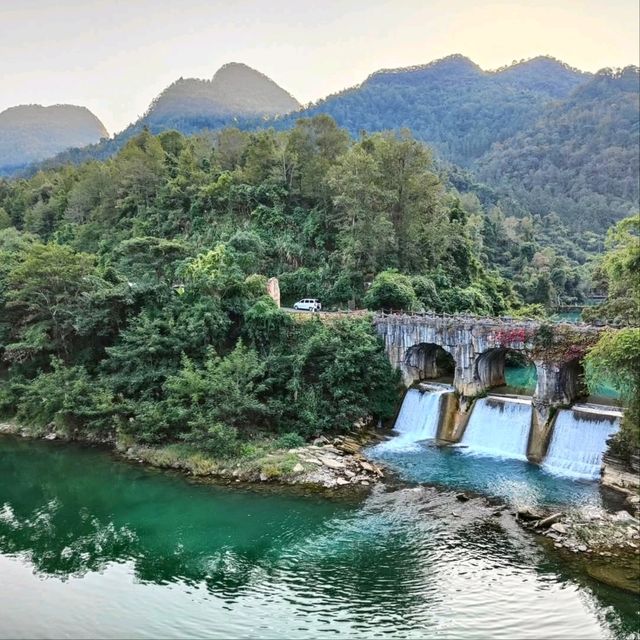 Xiaoqikong Is Like a Nature Wonderland
