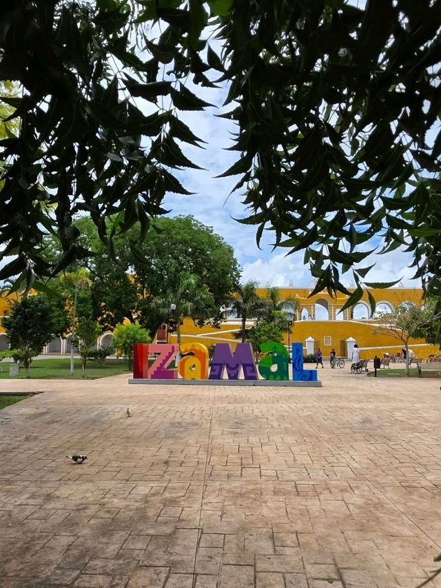 Golden Walls and Peaceful Vibes in Izamal