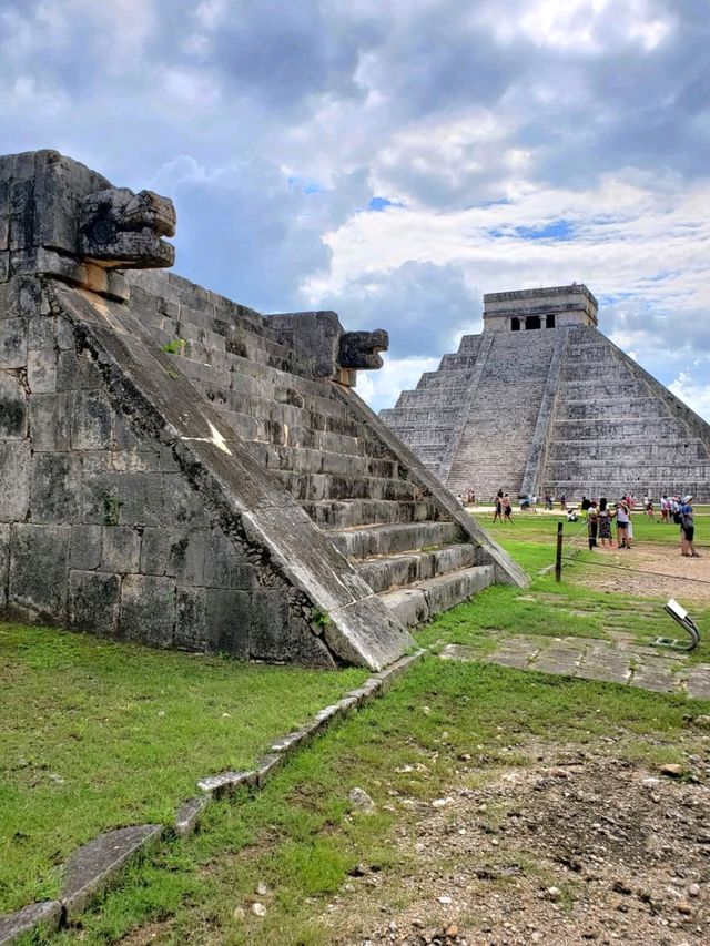 Ancient Echoes and Sun soaked Stones at Chichén Itzá