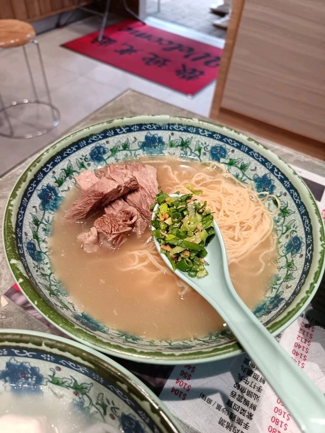 令人回味牛腩麵