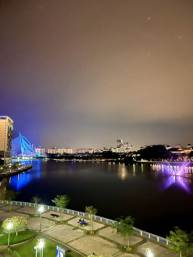 Dataran Putra & Putra Bridge: Iconic Night Views of Islamic Majesty in Putrajaya