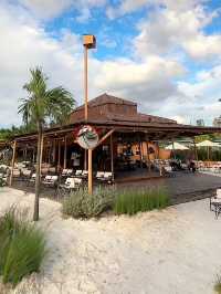 คาเฟ่ Tram Hoang Hon