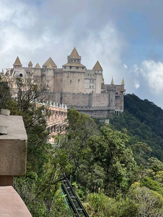 🌿 รีวิวโซนเปิดใหม่บาน่าฮิลล์ที่คุณอาจยังไม่รู้ 🏰