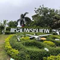 แหลมพรหมเทพ