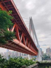 Riverside in the Mountain City: The Majestic Bridge