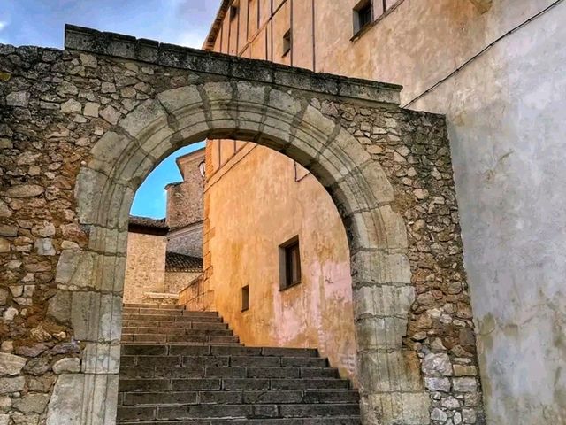 🏰 Historic Walled Town of Cuenca – Spain’s City in the Clouds