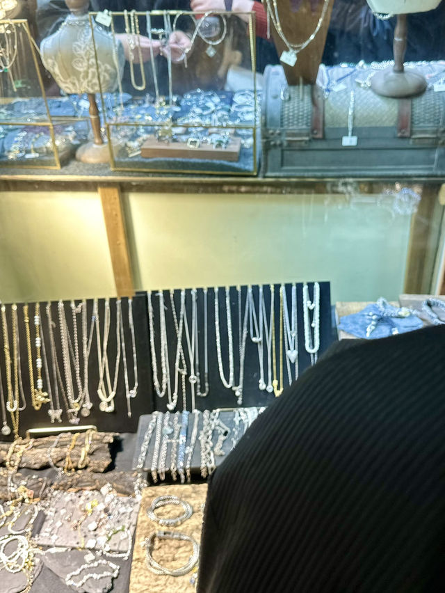 😳 OMG กับตลาดนัดงานฝีมือ…TARUWAWA 