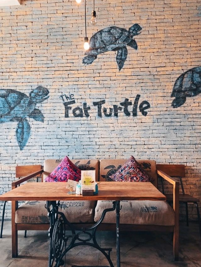 A QUAINT LITTLE CAFÉ WITH DELICIOUS RED VELVET PANCAKES.