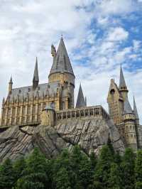 Universal Nights🌙