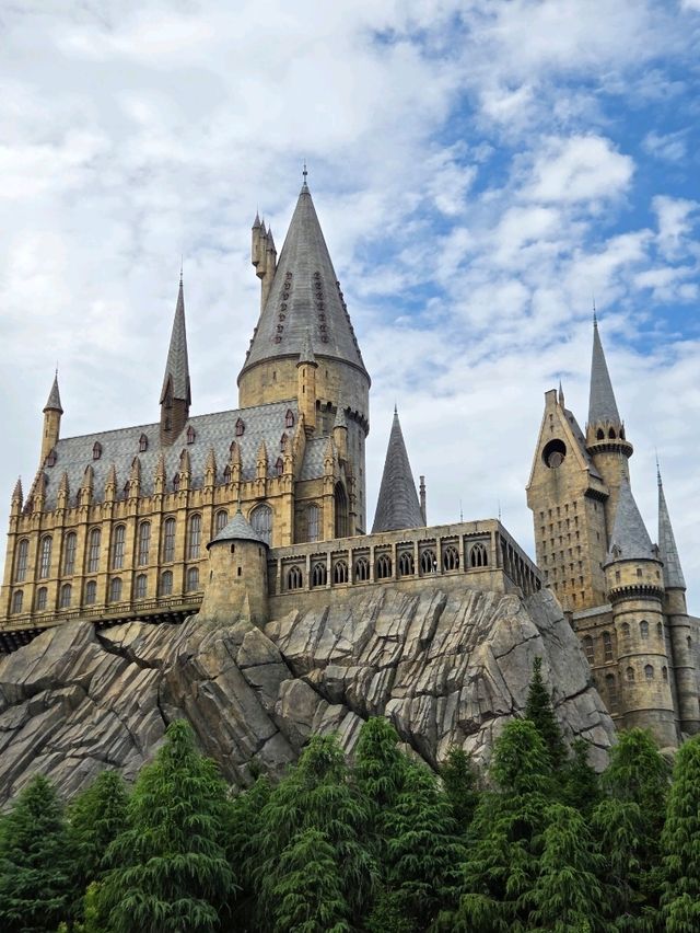 Universal Nights🌙