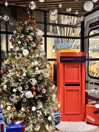 Эмоциональный рождественский рынок Dopamine Express в торговом центре Yongsan I-Park