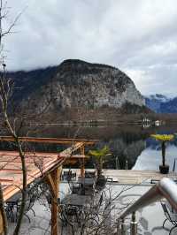 Lakeside Dining🍽️  