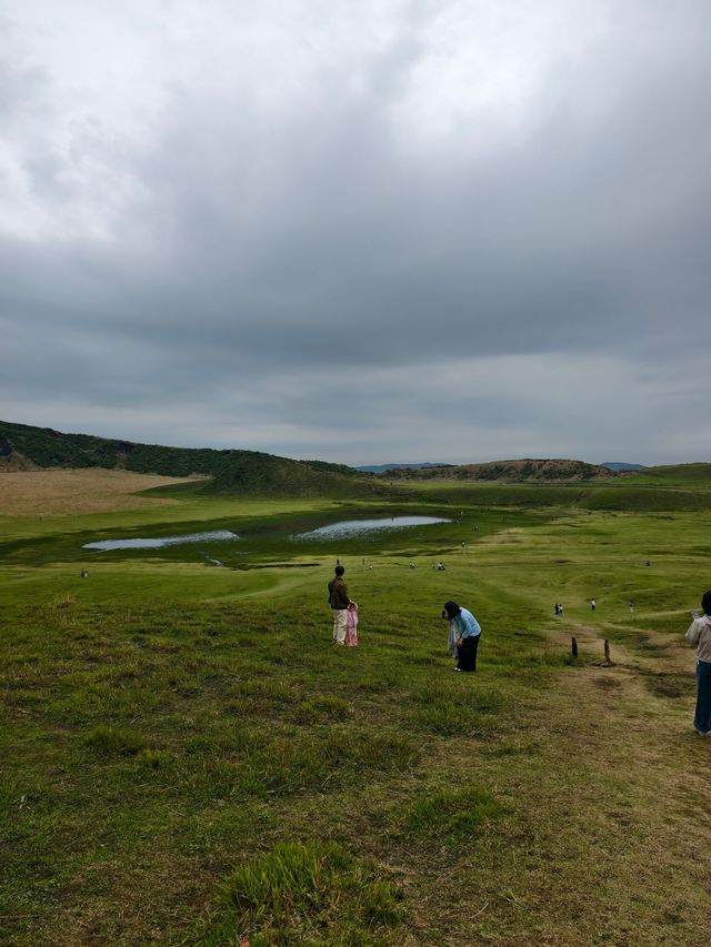 Discover Kyushu’s Best Natural Gem – Mount Aso & New Kusasenri