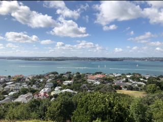 [New Zealand North Island Road Trip] Day 14–16: The Grand Finale in the City of Sails, Auckland! Volcanic Views, Devonport Fish & Chips, and Trip Summary.