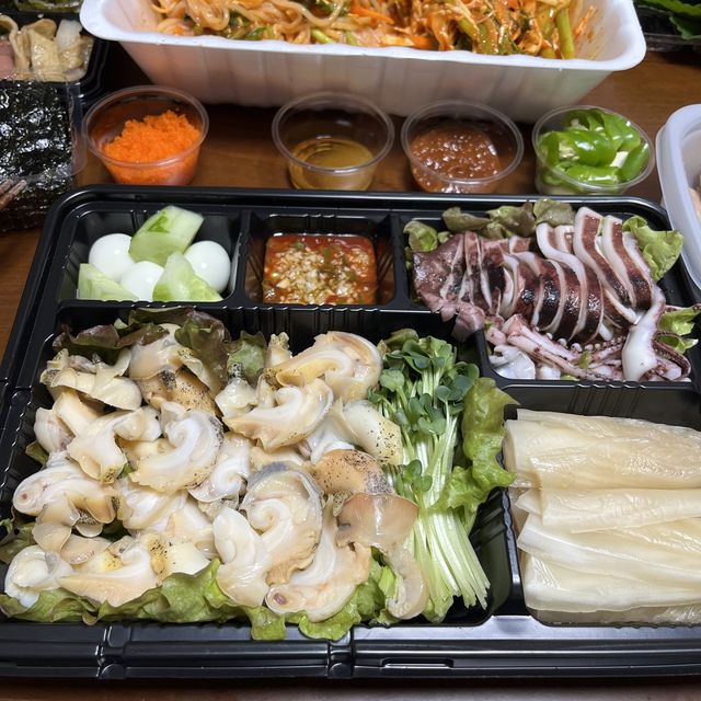 애국가 첫 장면에 등장하는 풍경 맛집 동해 촛대바위🪨