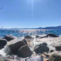 Sunny day in the lake