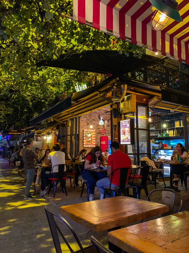 Karaköy: Istanbul’s coolest district 🌃