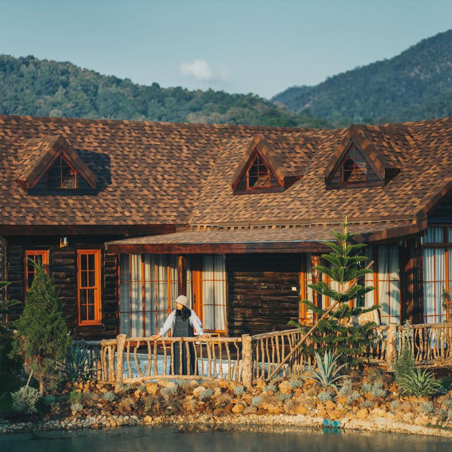 Pine Village CNX