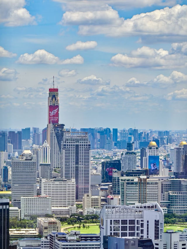 高空咖香——曼谷天際線上的愜意時光