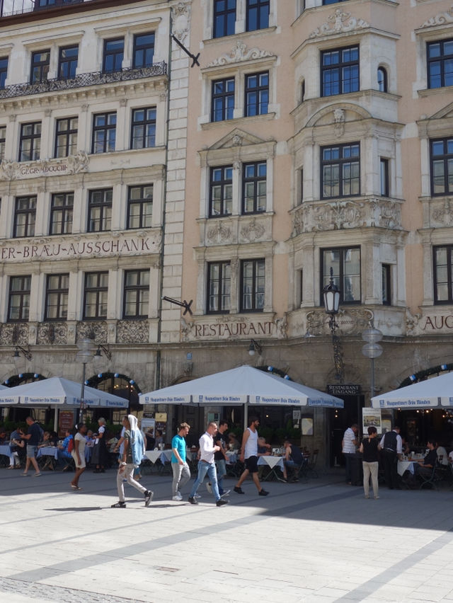 Munich in Summer: Beer Gardens and Green Escapes