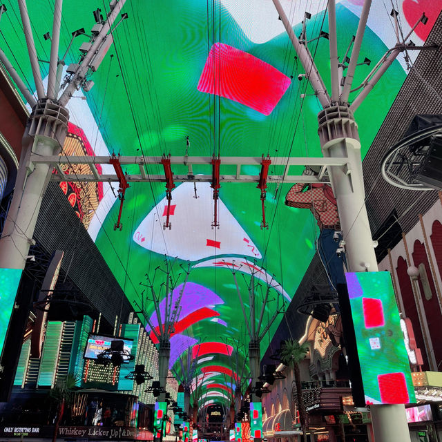 🌴🎲 Las Vegas on a Budget: Summer Edition! 💰🔥