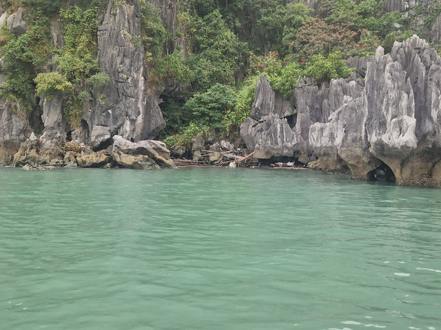 Floating through a dream — Ha Long Bay magic ✨🌊