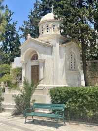 A Budget Stopover in Athens