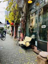 🛍️🚶‍♀️ Karlsruhe Calling: A Walkable Wonderland of Culture & Style 🇩🇪✨  