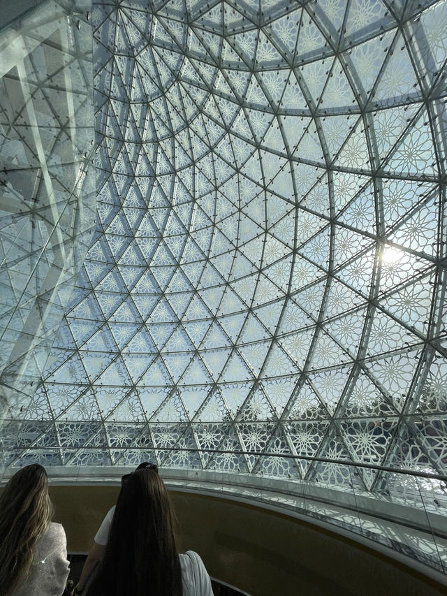 ๐๏ธ Abu Dhabi โ Luxury, Culture & Desert Skies ๐๐๏ธ ๐๏ธ Abu Dhabi โ Luxury, Culture & Desert Skies ๐๐๏ธ