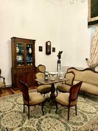 Intimate and Atmospheric