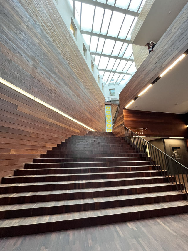 👗ファッションの歴史と今を体感|MoMu Fashion Museum Antwerp(モード美術館) 👗ファッションの歴史と今を体感|MoMu Fashion Museum Antwerp(モード美術館)