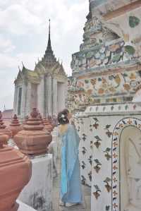 【Travel around the 🌍 world】Bangkok, Thailand 🇹🇭. Photoshoot in Thai costume at the Arun Temple