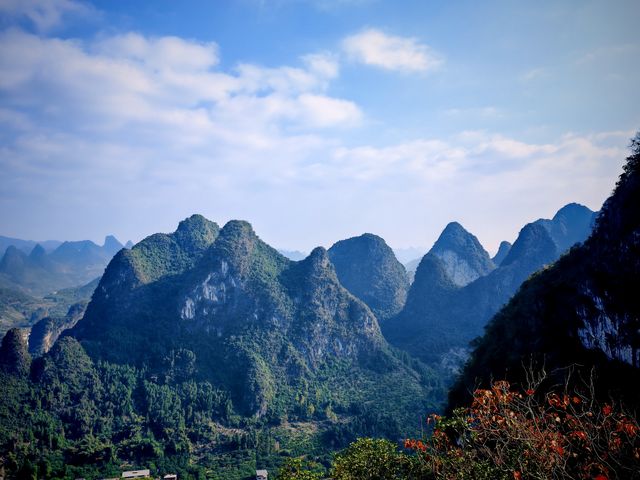 第一次爬老寨山，拍到了人生照片，附機位