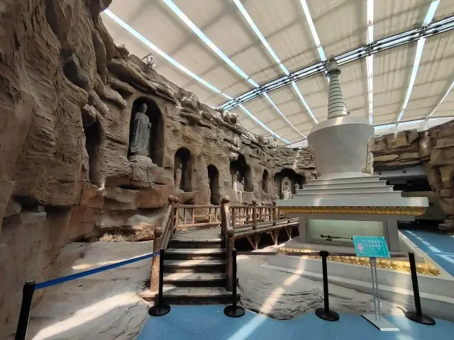 Gansu Museum - Buddhist Art Exhibition