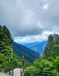 雲中棧道，上過央視新聞，羊獅幕太火了