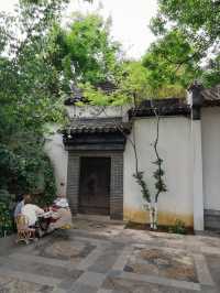 擁有歷史文化底蘊的昆明蓮花池公園