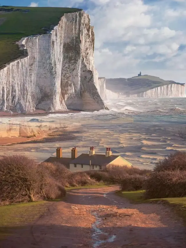 《ナショナルジオグラフィック》に一生に一度は訪れるべき場所として選ばれた | イギリスのホワイトクリフ