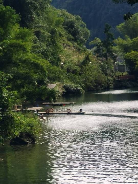 廣西羅城天門山，一個世外桃源的地方，山上藏著一個神奇的溶洞