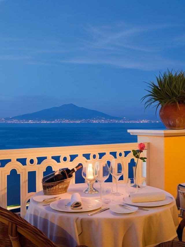 🌟 Sorrento's Gem: Grand Hotel Excelsior Vittoria 🌟