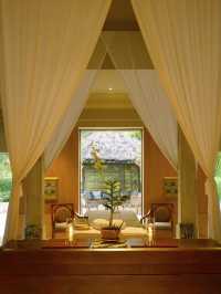🌟 Java's Jewel: Luxe Stays at Amanjiwo Borobudur! 🕌✨