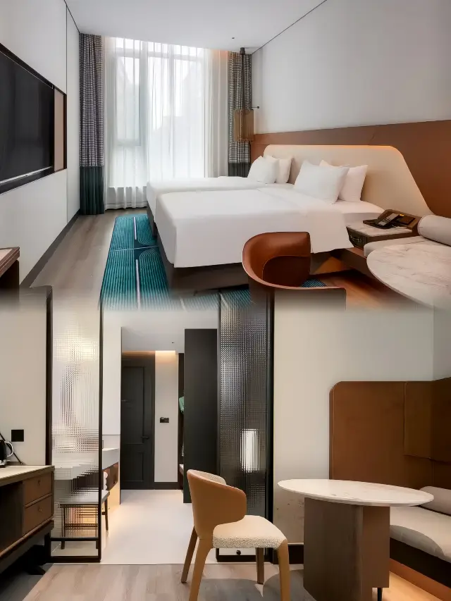 《Charming Hotel: A Garden Courtyard Interwoven with Diverse Architectural Styles》