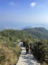 深圳爬山去哪裡當然是梅沙尖。
