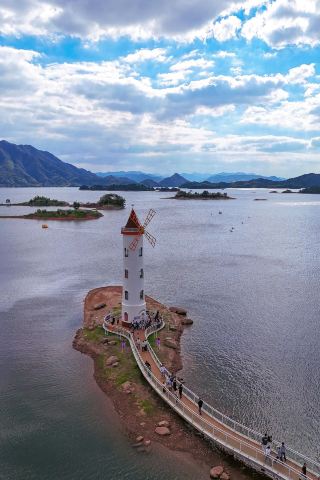 如果你未曾到訪過千島湖，可以直接複製這個攻略。