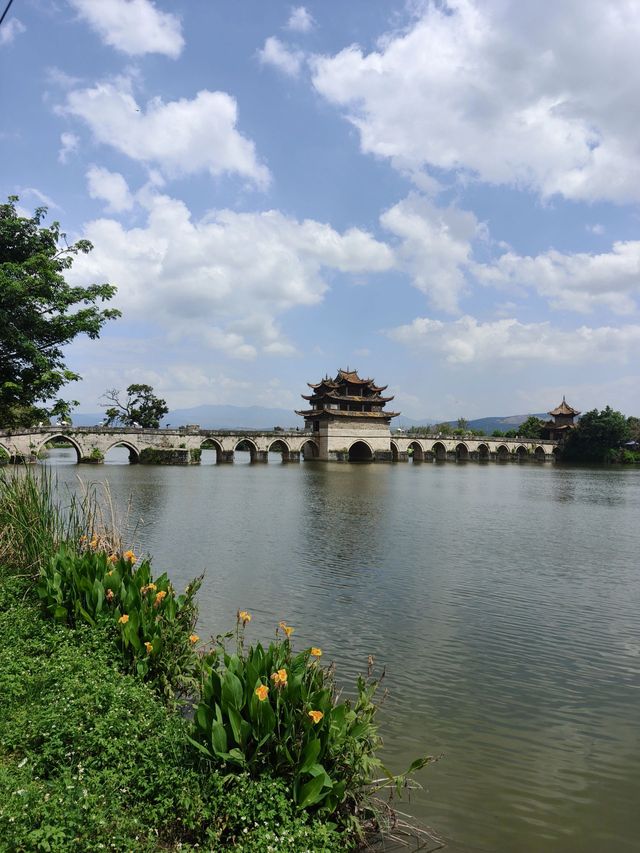 昆明-撫仙湖-建水｜真溫泉之旅 治癒身心的秘境