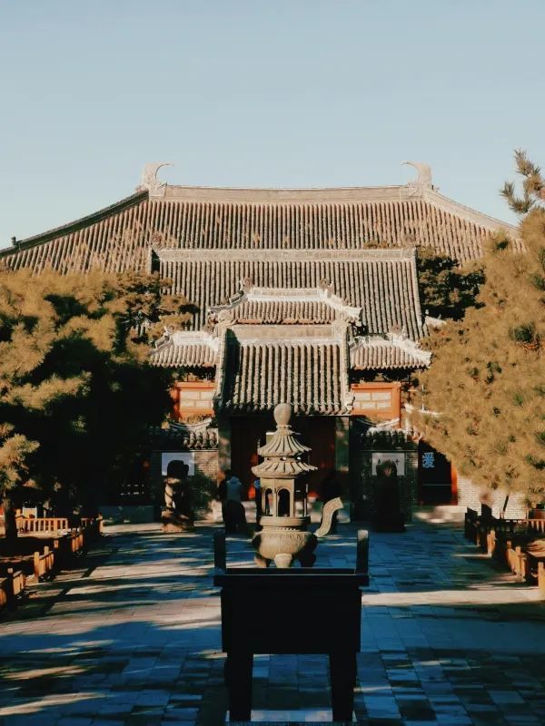 後悔去晚了！義縣奉國寺，梁思成沒騙人！