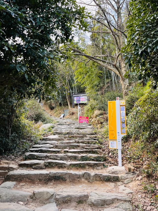 2日暢遊廬山 盡享自然山水之美