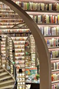 尋夢都江堰，閱享鐘書閣